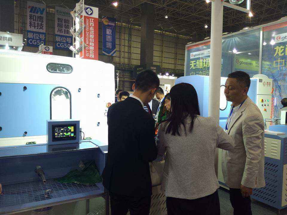 china down jacket stuffing machine - we introduce our machine to visiter.